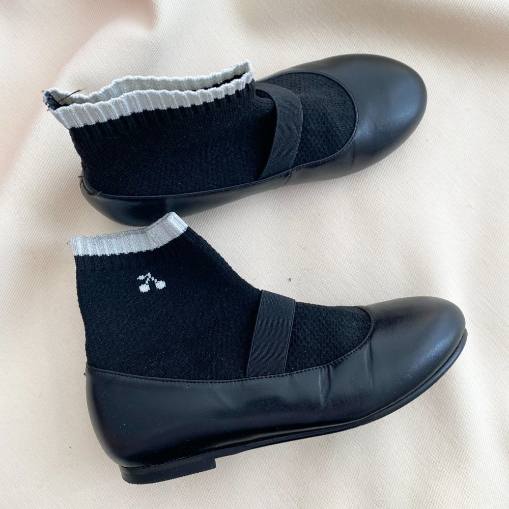 ** KIDS ** Bonpoint "Lula" Mary Jane Sock Flats, size 32. - Picture 8 of 8